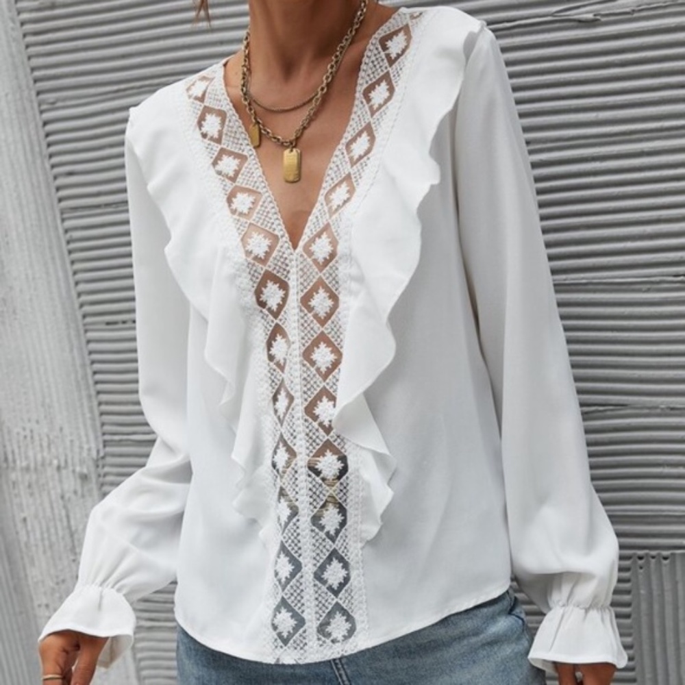 Bohemian White Floral Lace Ruffle Blouse Minimalist - Picture 2 of 5